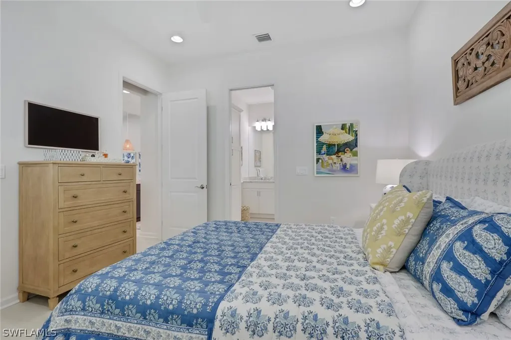 7222 Saona Court Naples FL 34113