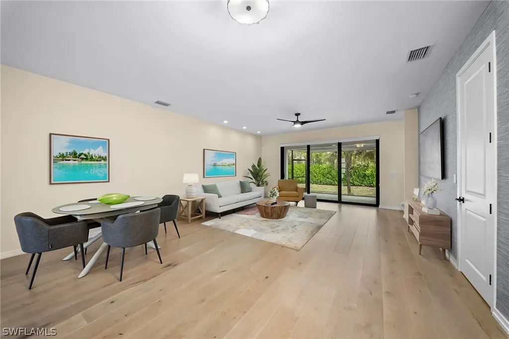 13005 Pembroke Drive Naples FL 34105