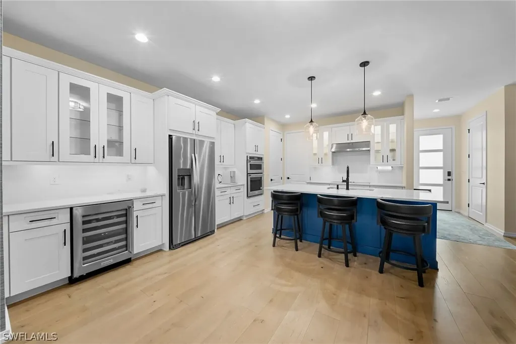 13005 Pembroke Drive Naples FL 34105
