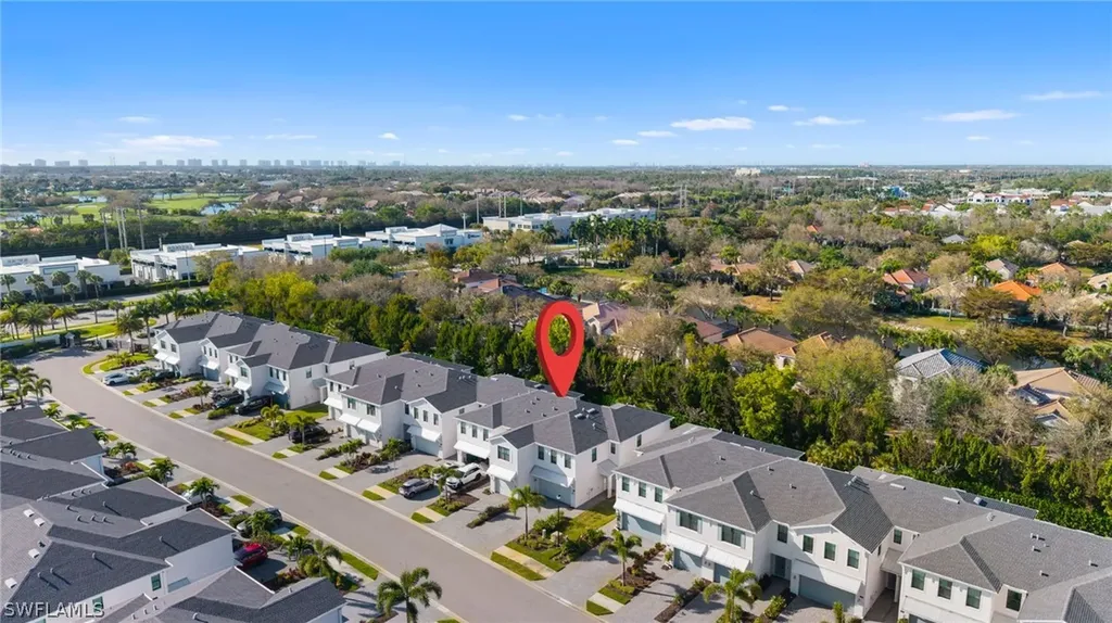 13005 Pembroke Drive Naples FL 34105
