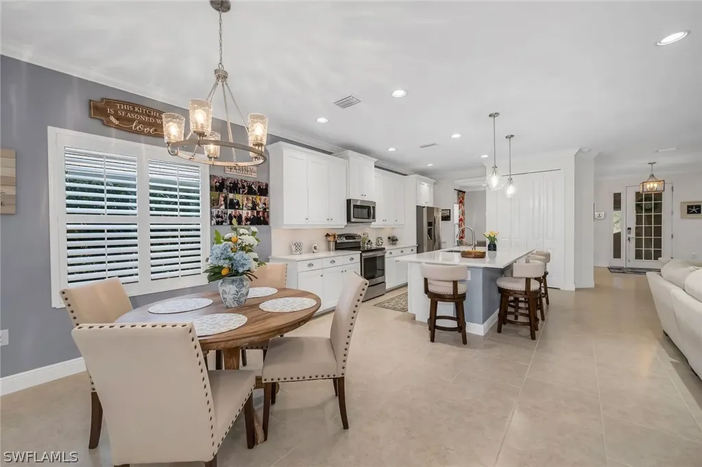 3783 Canopy Circle Naples FL 34120