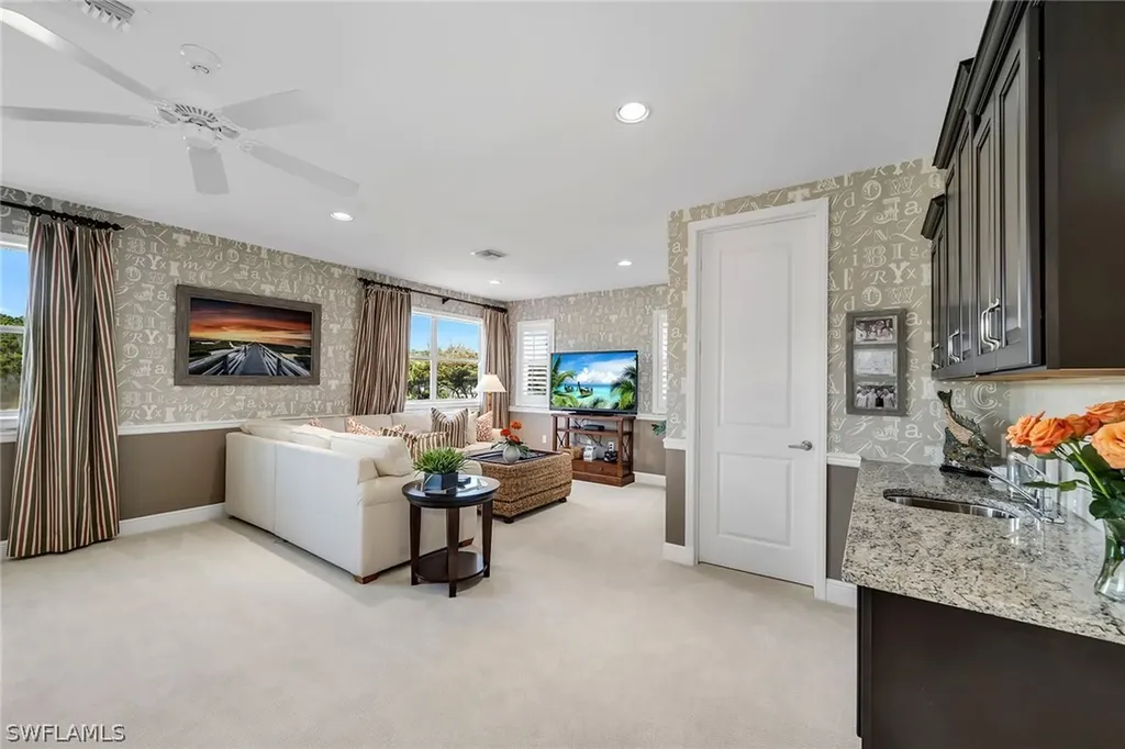3783 Canopy Circle Naples FL 34120