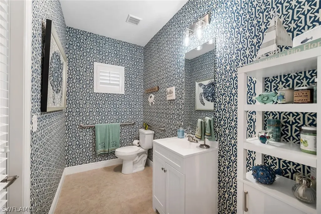 3783 Canopy Circle Naples FL 34120