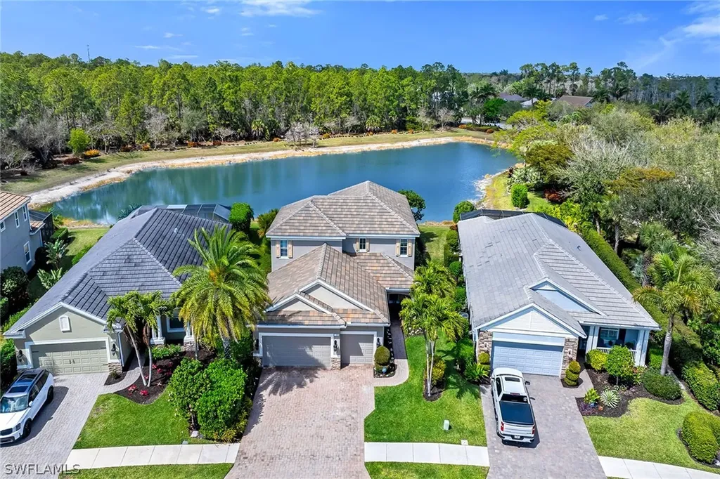 3783 Canopy Circle Naples FL 34120