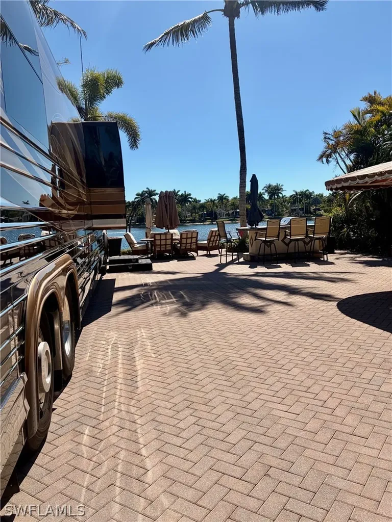 4869 Southern Breeze Drive Naples FL 34114