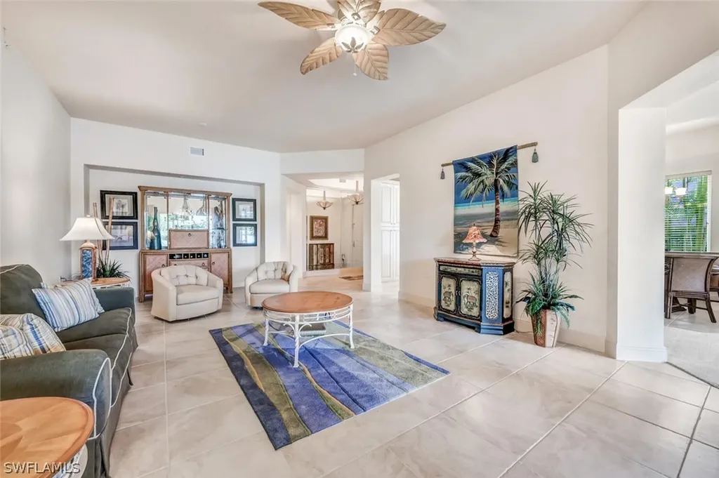 9242 Tesoro Lane Naples FL 34114