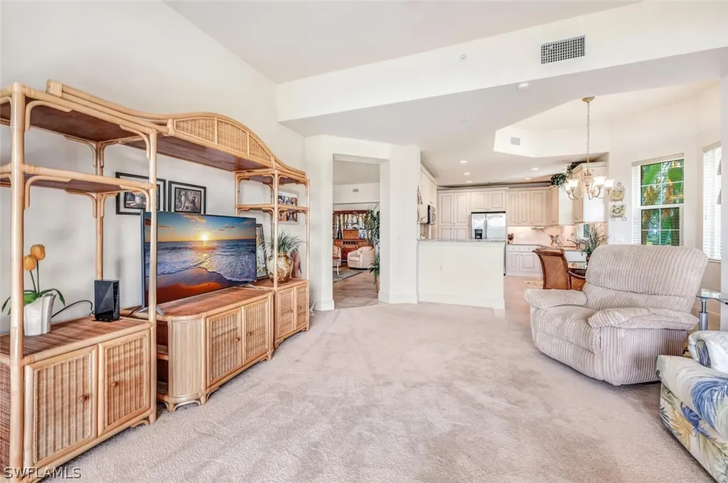 9242 Tesoro Lane Naples FL 34114