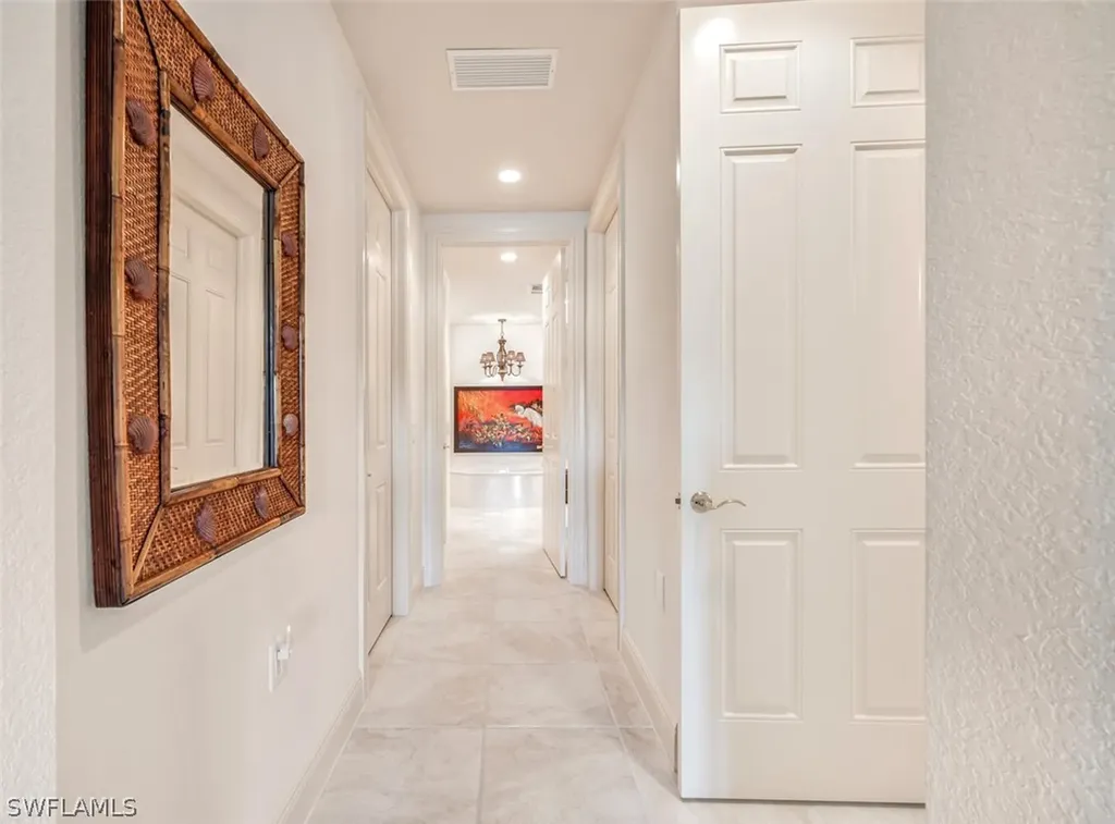 9242 Tesoro Lane Naples FL 34114