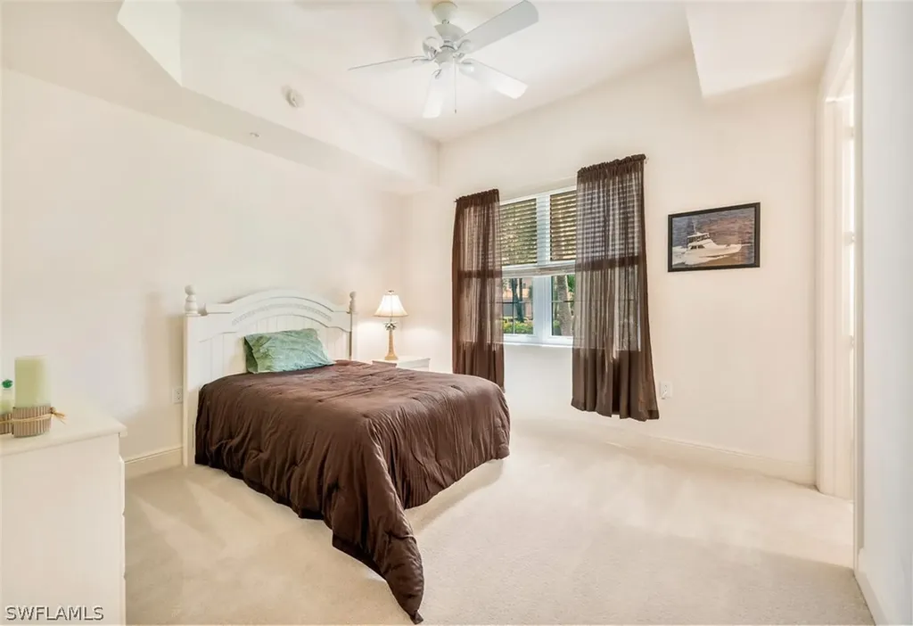 9242 Tesoro Lane Naples FL 34114