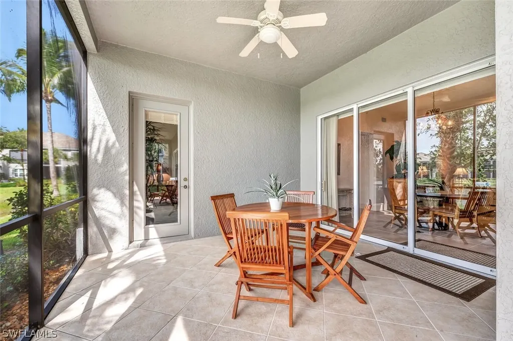 9242 Tesoro Lane Naples FL 34114