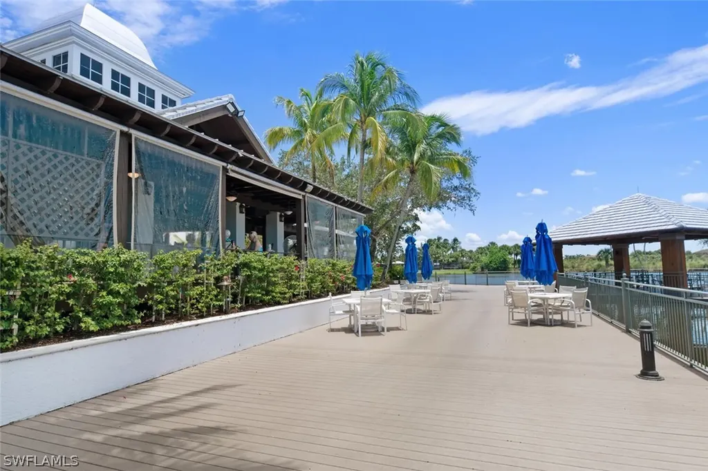 9242 Tesoro Lane Naples FL 34114