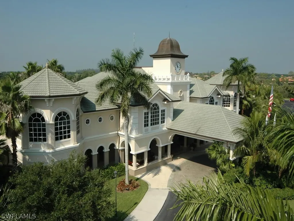 9242 Tesoro Lane Naples FL 34114