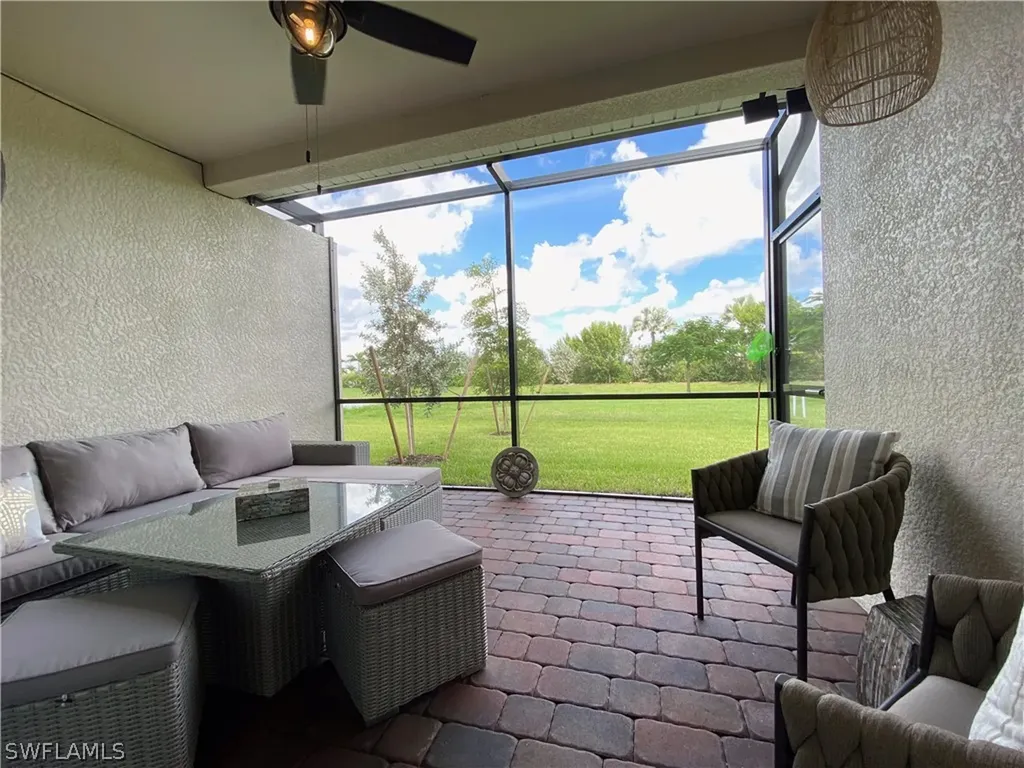 14639 Edgewater Circle Naples FL 34114