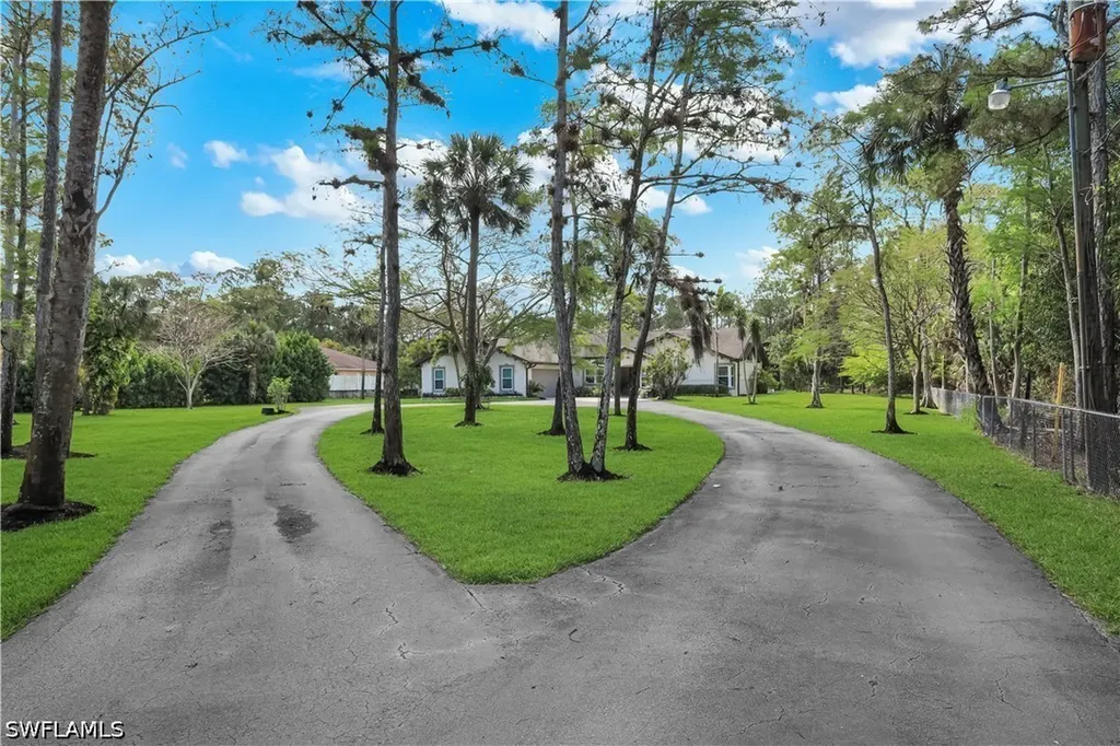 3480 19th Avenue SW Naples FL 34117