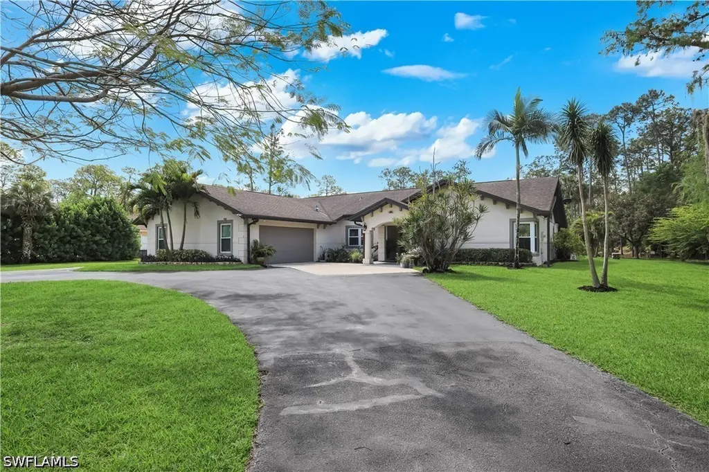 3480 19th Avenue SW Naples FL 34117
