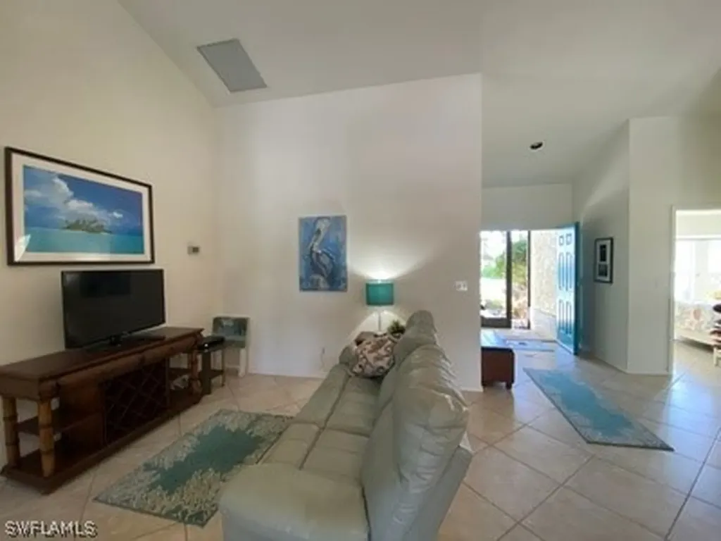 920 Belville Boulevard Naples FL 34104