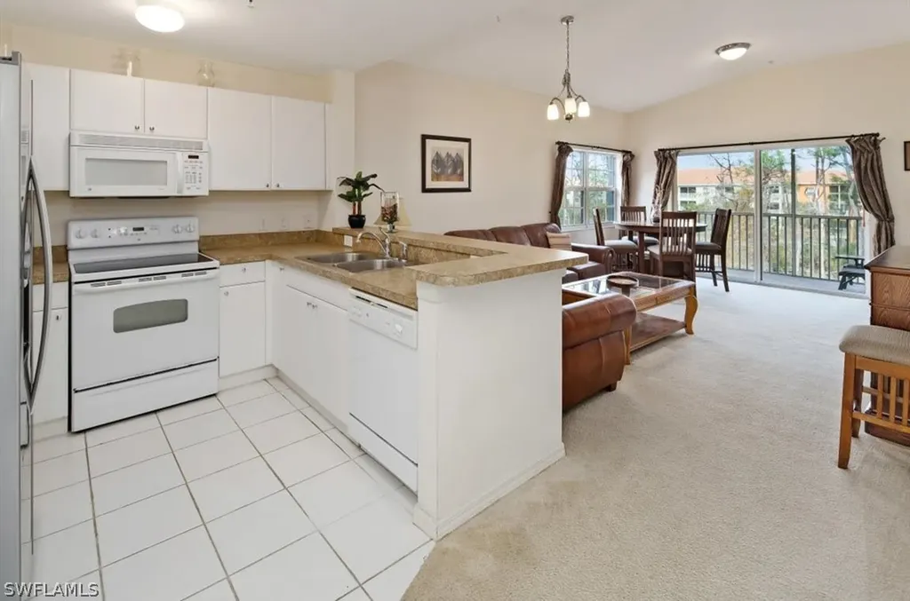 4510 Botanical Place Circle Naples FL 34112