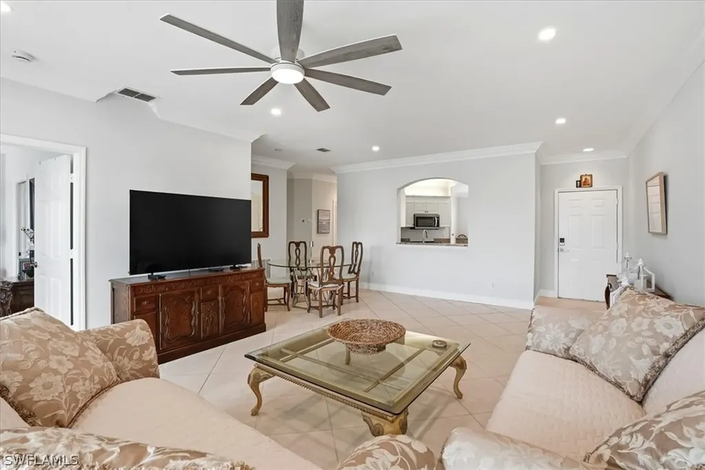 5963 Sand Wedge Lane Naples FL 34110