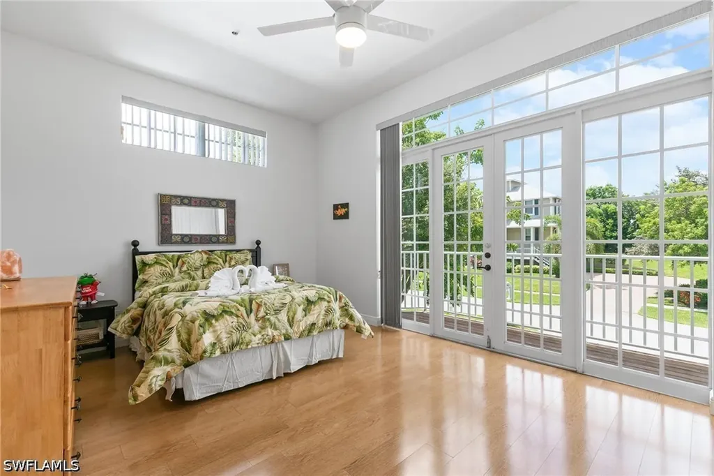 1927 Sheffield Avenue Marco Island FL 34145