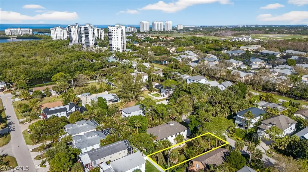750 Park Avenue Naples FL 34110