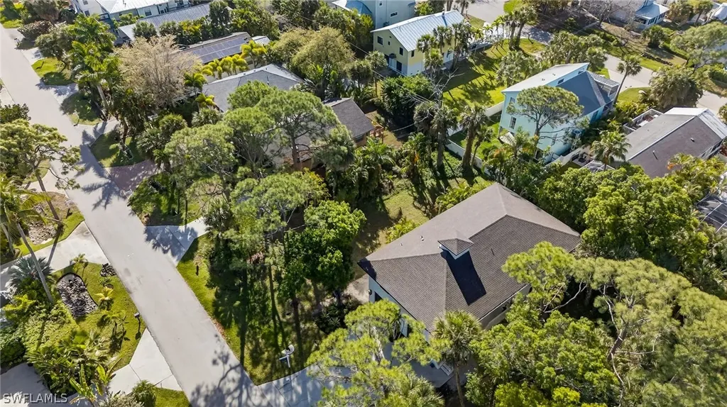 750 Park Avenue Naples FL 34110