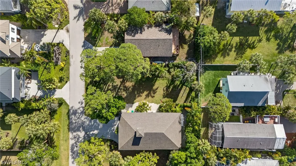 750 Park Avenue Naples FL 34110