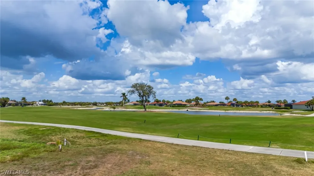 18090 Royal Tree Parkway Naples FL 34114