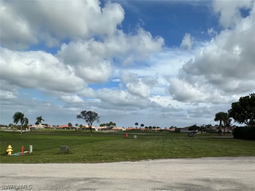 18090 Royal Tree Parkway Naples FL 34114