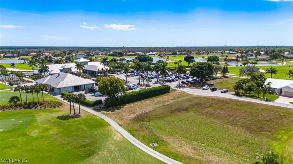 18090 Royal Tree Parkway Naples FL 34114