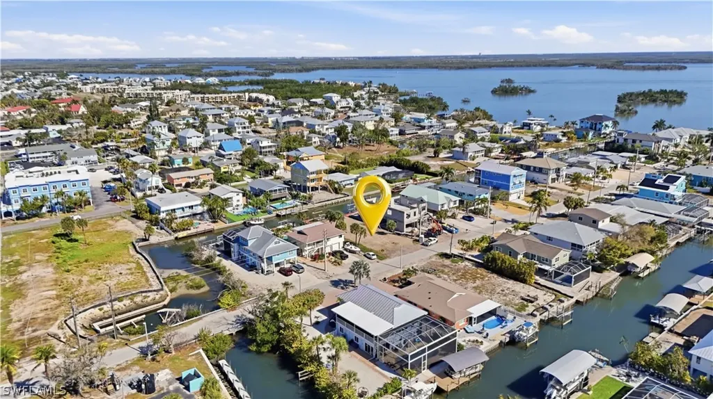 129 Curlew Street Fort Myers Beach FL 33931