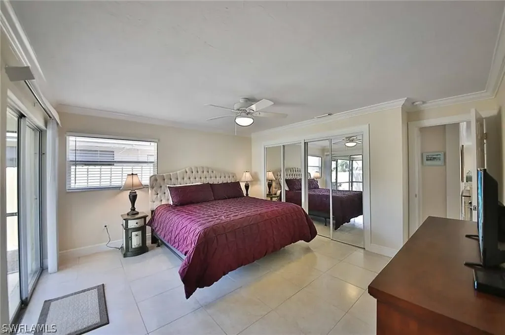 671 98th Avenue N Naples FL 34108