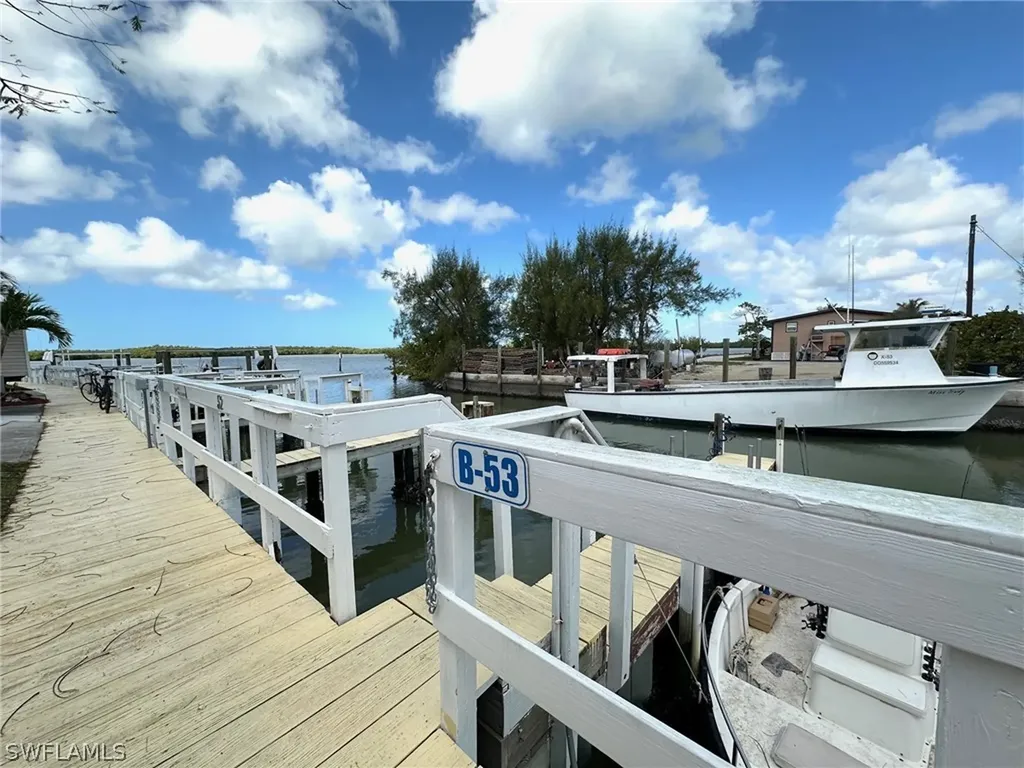 1180 Chokoloskee Drive Chokoloskee FL 34138