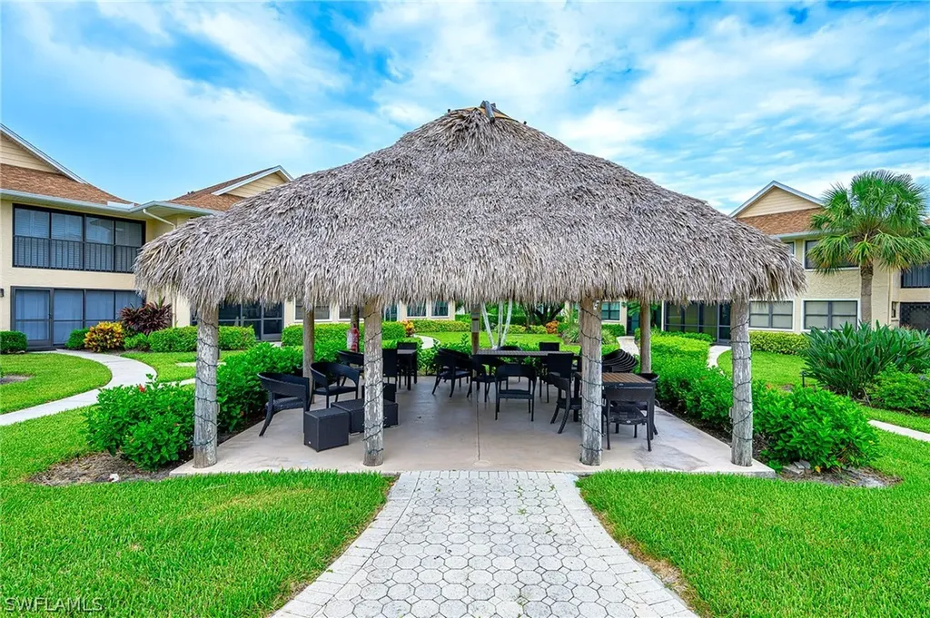 1100 9th Street S Naples FL 34102