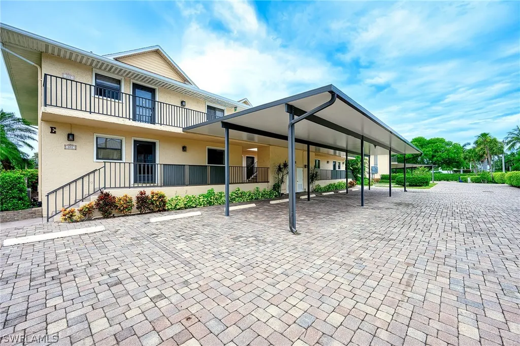 1100 9th Street S Naples FL 34102