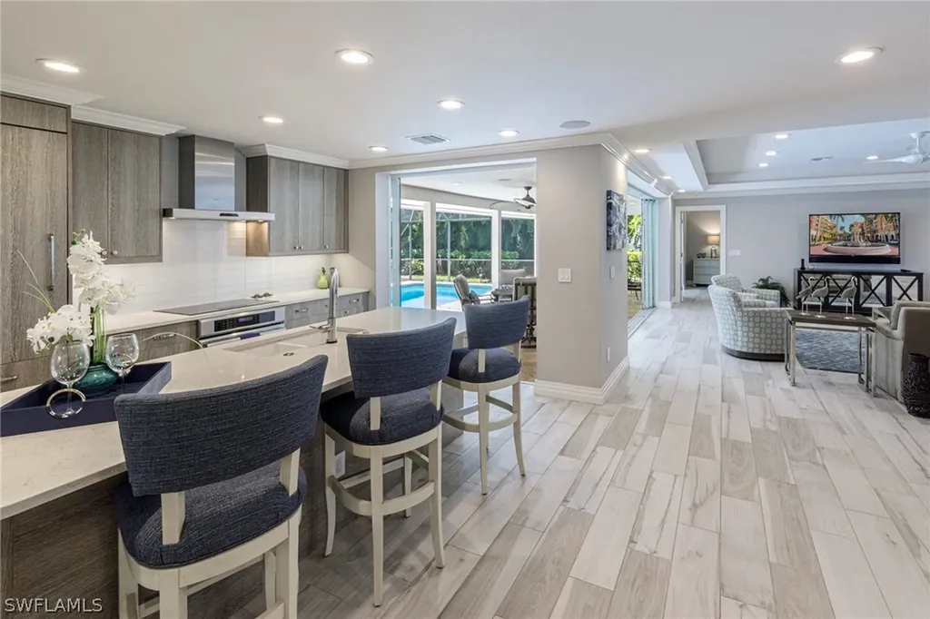 3720 Parkview Way Naples FL 34103