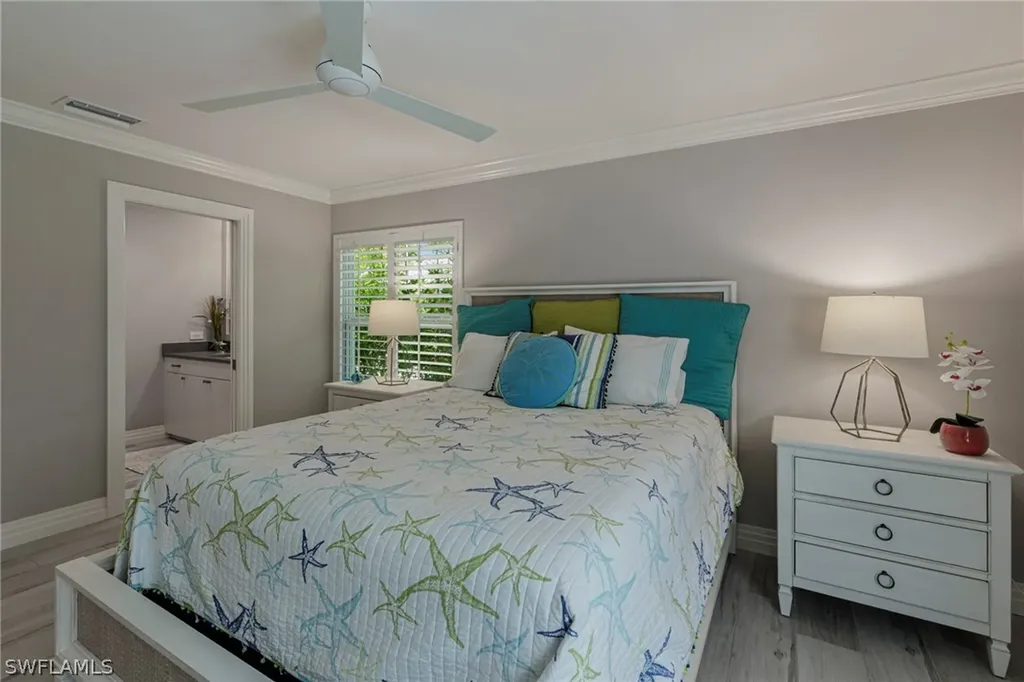 3720 Parkview Way Naples FL 34103