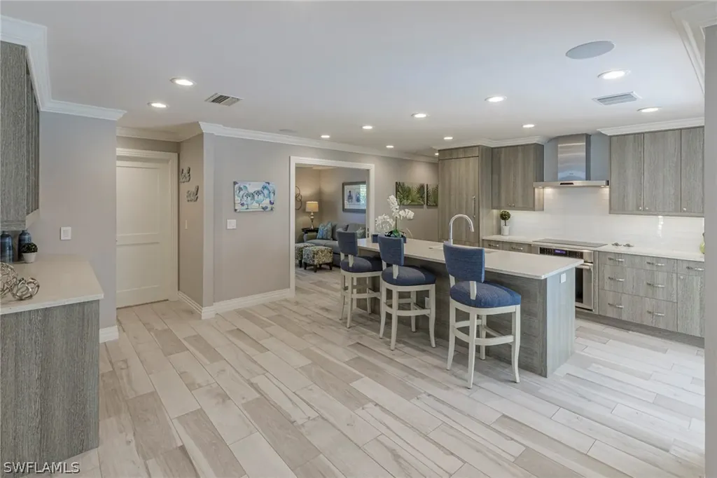 3720 Parkview Way Naples FL 34103
