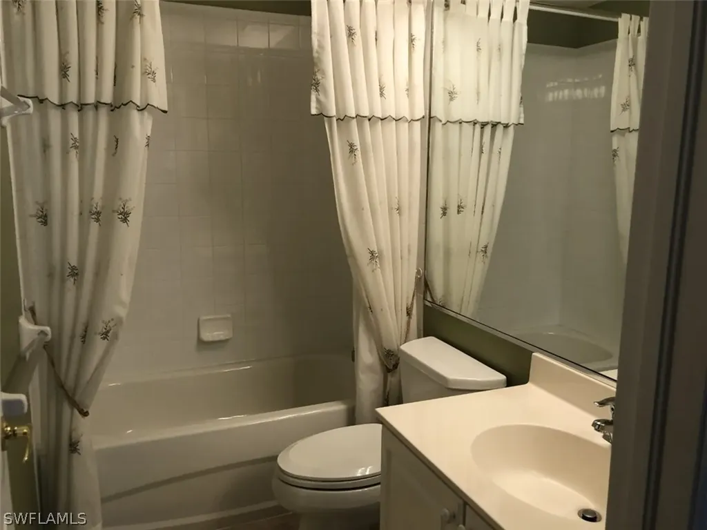 1380 Tiffany Lane Naples FL 34105