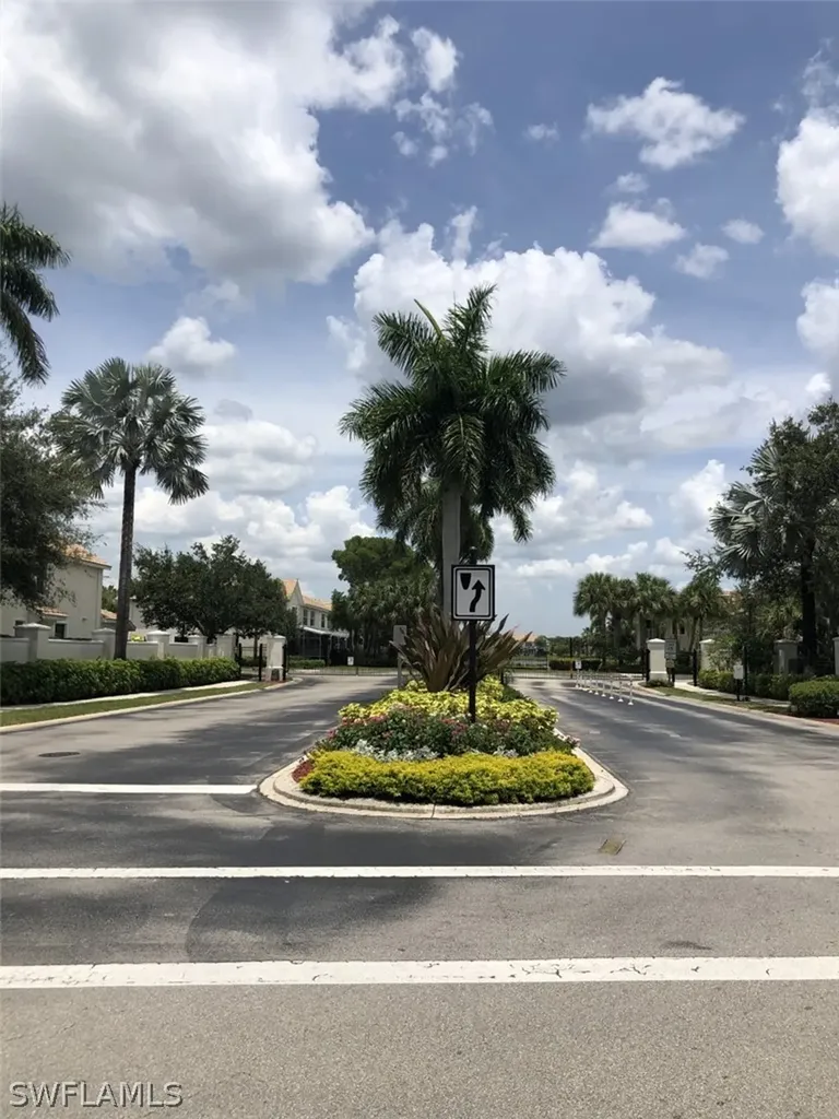 1380 Tiffany Lane Naples FL 34105