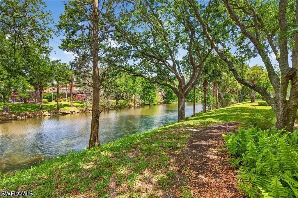 9960 Rookery Circle Estero FL 33928