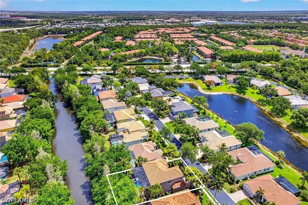 9960 Rookery Circle Estero FL 33928