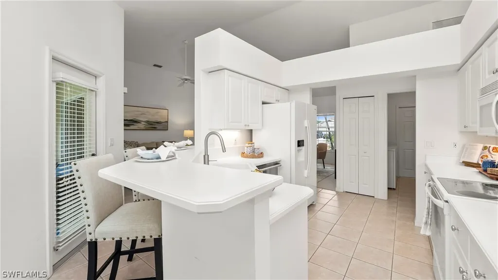 135 Estelle Drive Naples FL 34112