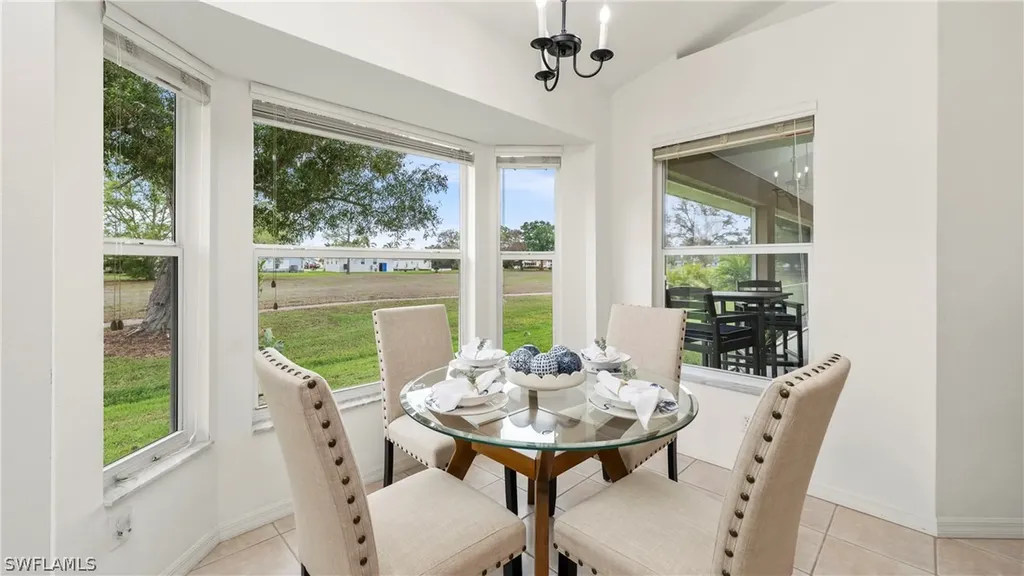 135 Estelle Drive Naples FL 34112