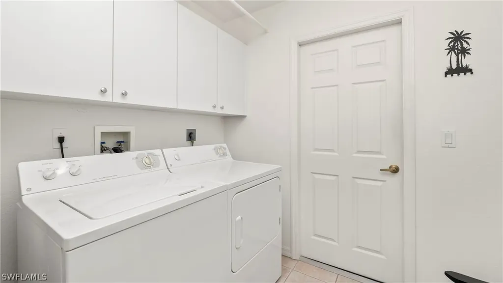 135 Estelle Drive Naples FL 34112