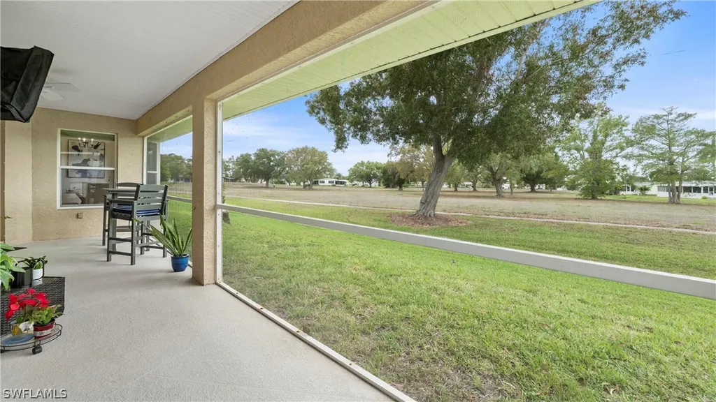 135 Estelle Drive Naples FL 34112