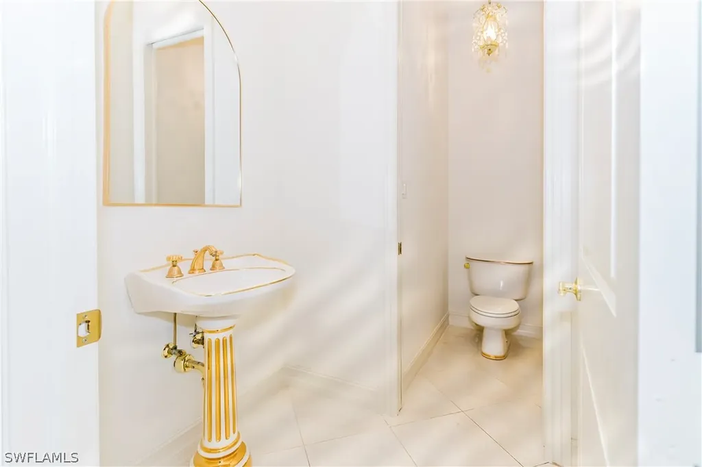 6599 Glen Arbor Way Naples FL 34119