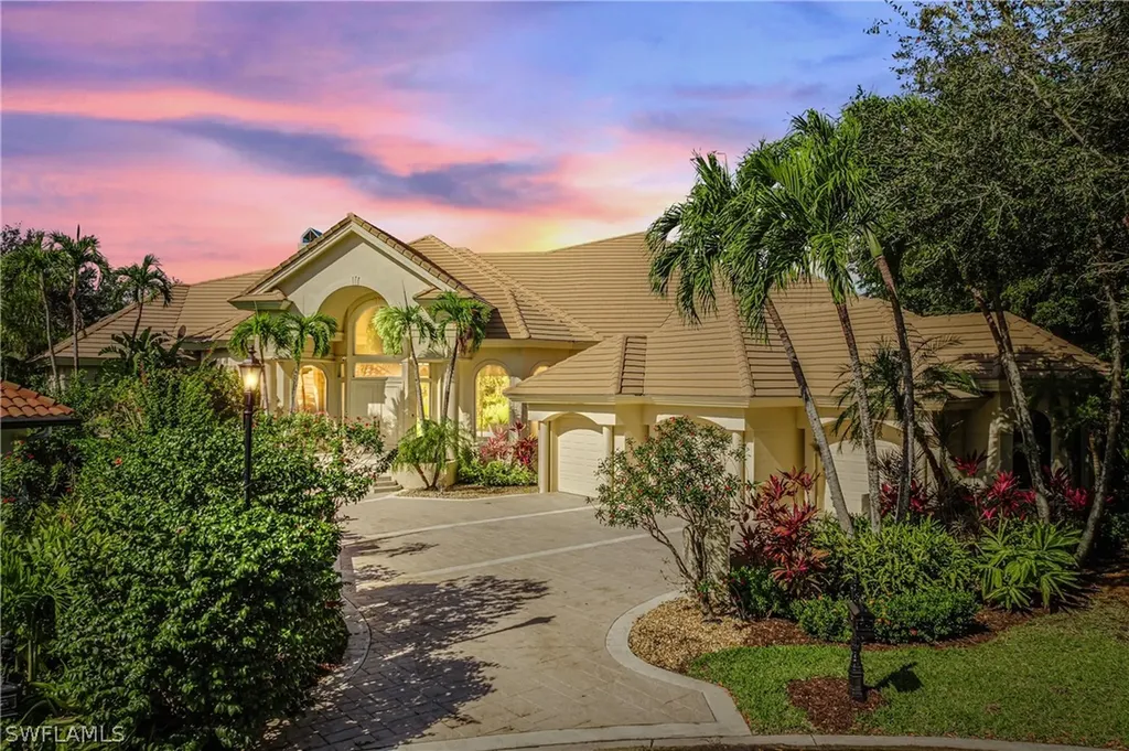 6599 Glen Arbor Way Naples FL 34119