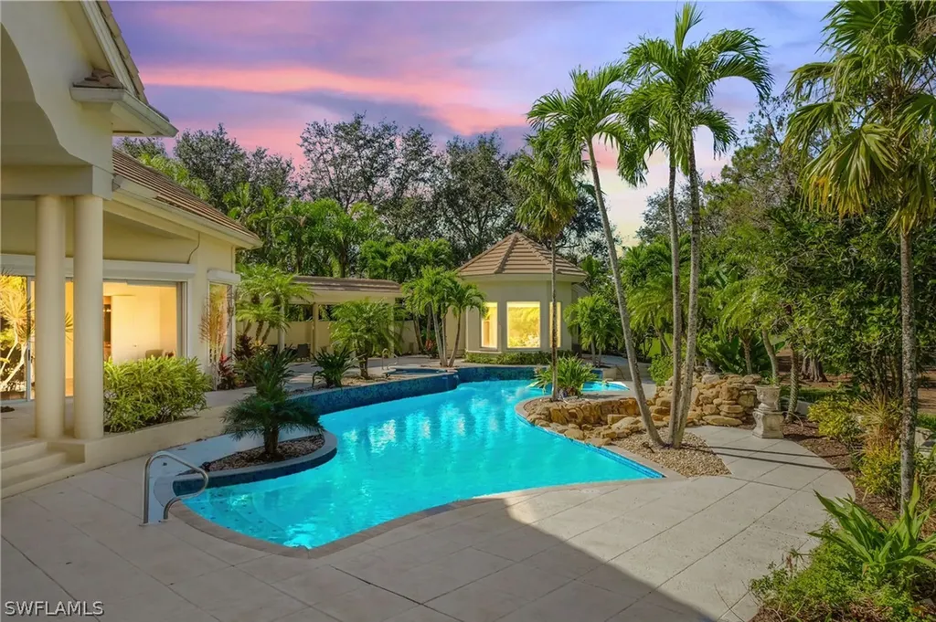 6599 Glen Arbor Way Naples FL 34119