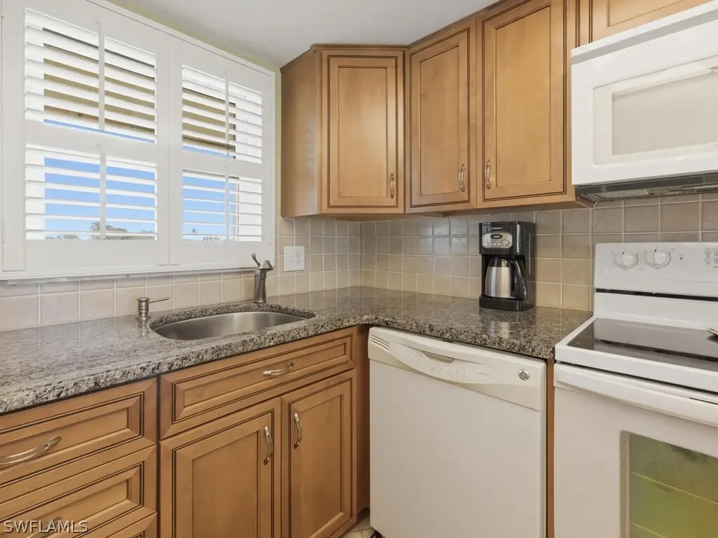 351 Charlemagne Boulevard Naples FL 34112