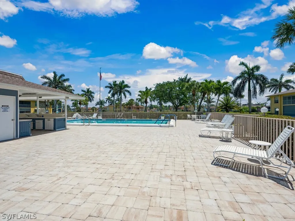 351 Charlemagne Boulevard Naples FL 34112